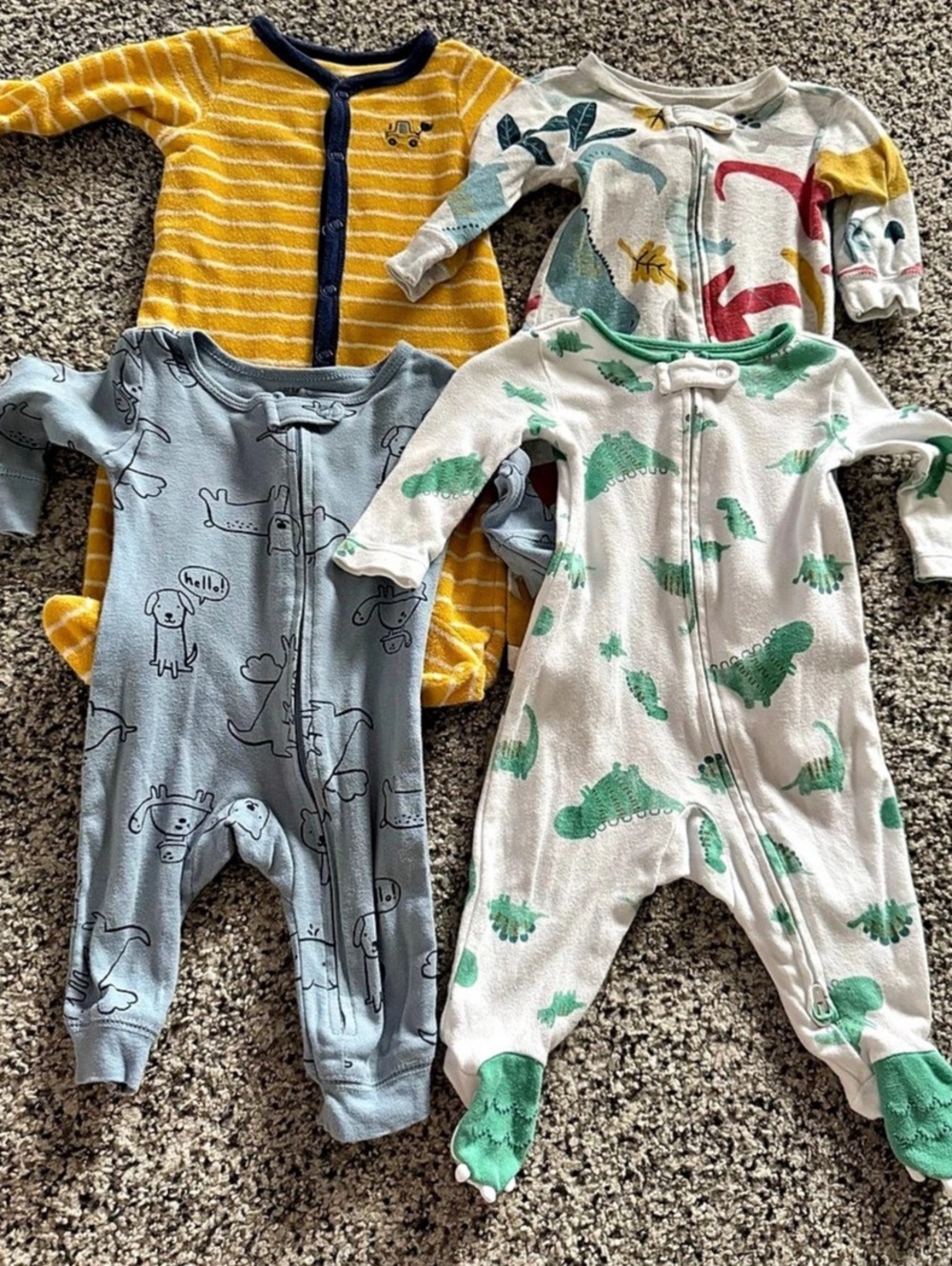 Bundle of 4 Carter's Baby Footie Pajamas Size 3M